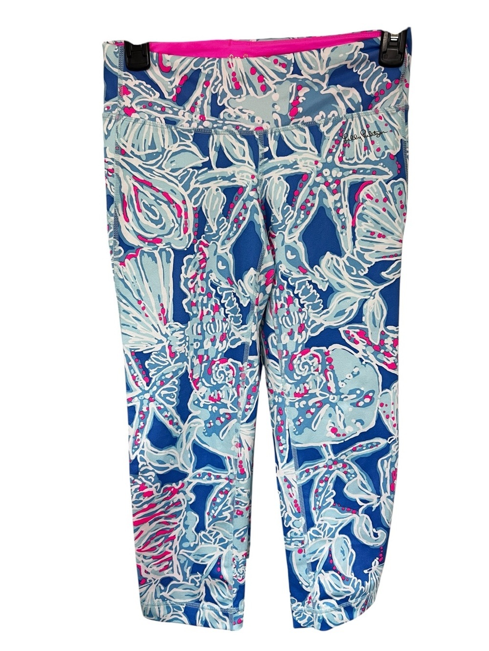 Lilly Pulitzer Blue, Light Blue & Pink Shell-Print Capri Leggings